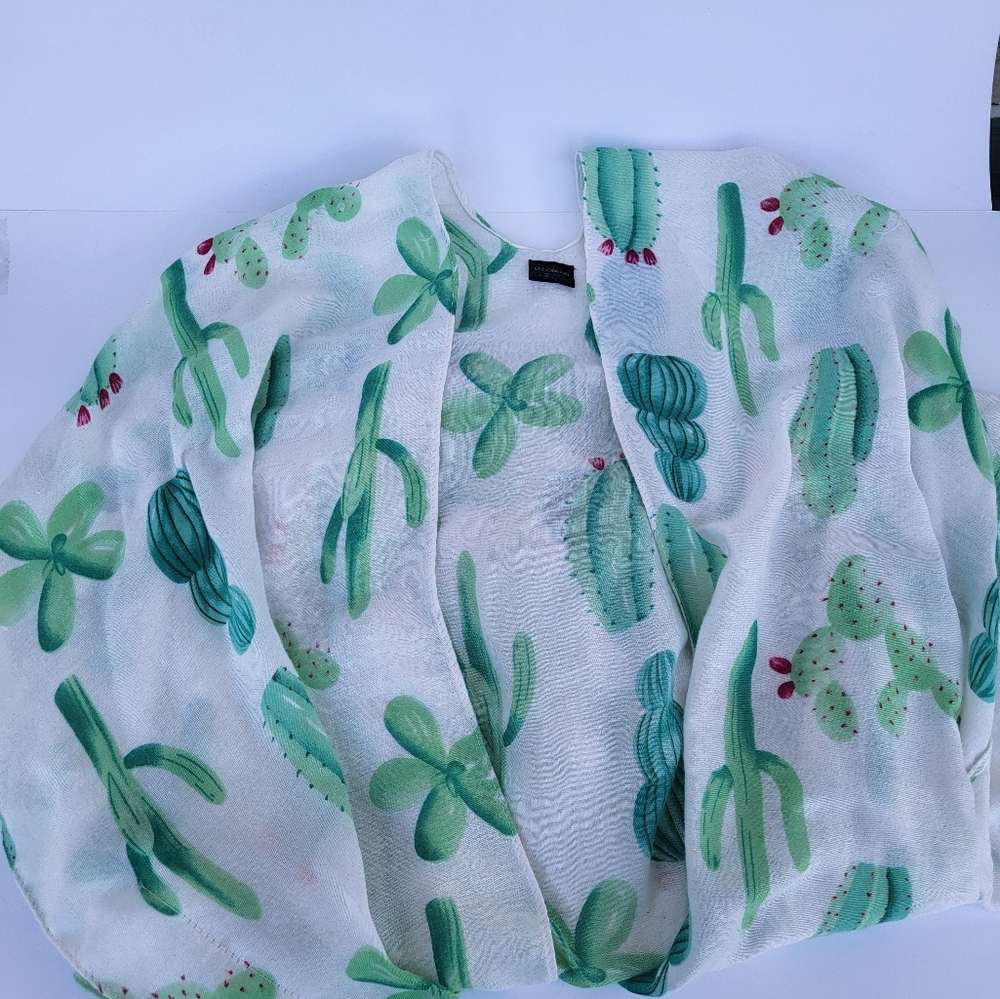 LVS Collections Green and White Cactus Coverup